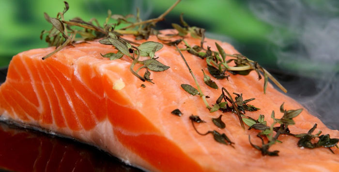 Salmón al tequila. Receta mexicana