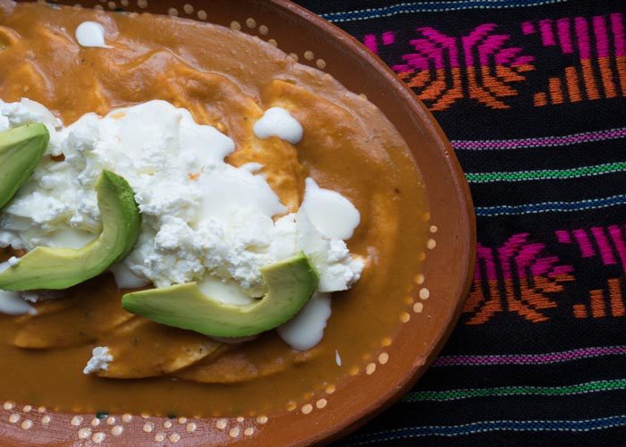 Enfrijoladas cremosas picantes. Receta sencilla