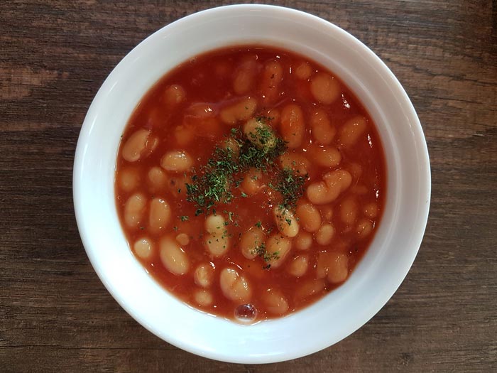 Pozole de frijol rojo. Receta sencilla