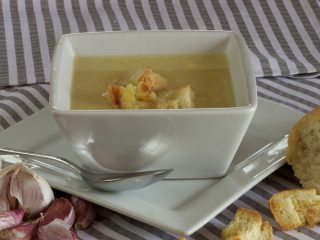 Sopa de elote. Receta clásica y fácil