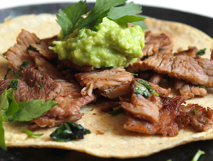 Tacos de Carnitas. Receta mexicana tradicional