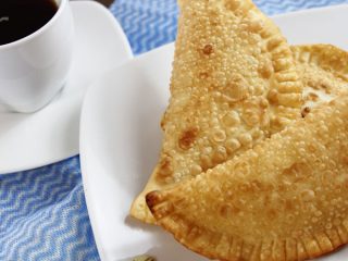 Quesadillas fritas de Flor de Calabaza. Receta mexicana