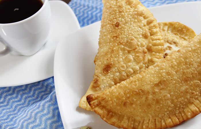 Quesadillas fritas de Flor de Calabaza. Receta mexicana