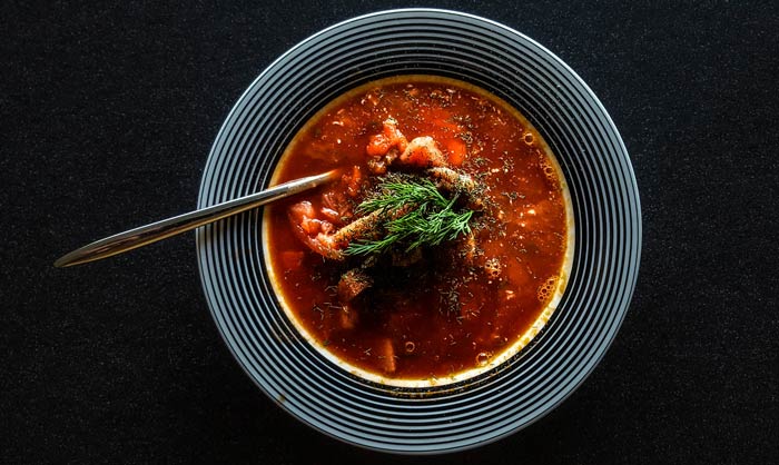 Caldo de Setas en Chile Pasilla. Receta fácil