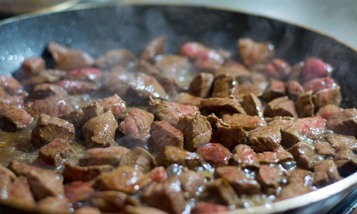 Fajitas de Res en Salsa de Jamaica. Receta mexicana