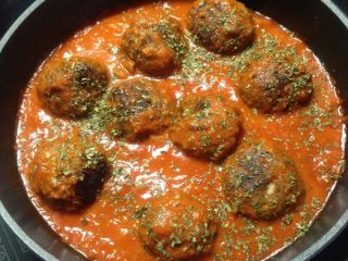 Albóndigas en Salsa Morita. Receta Mexicana