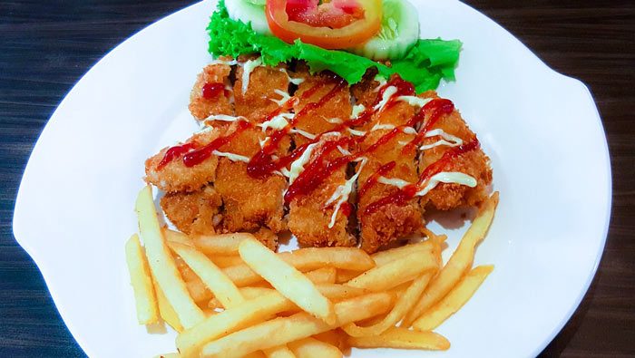 Fajitas Empanizadas con Salsa picosa. Receta fácil