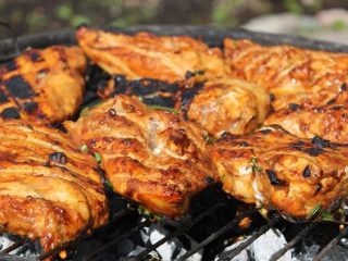 Pollo con Chipotle. Receta mexicana fácil