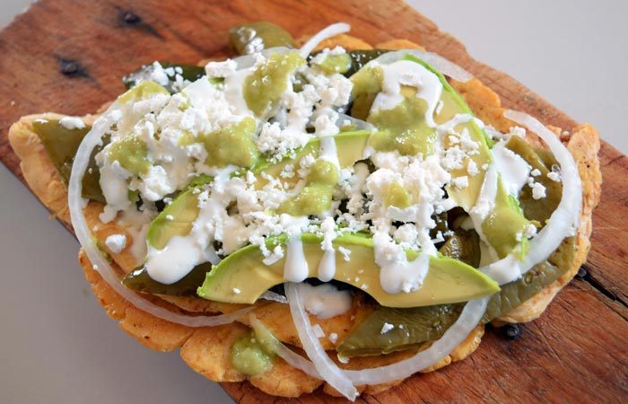 Tlacoyos tradicionales. Receta mexicana fácil
