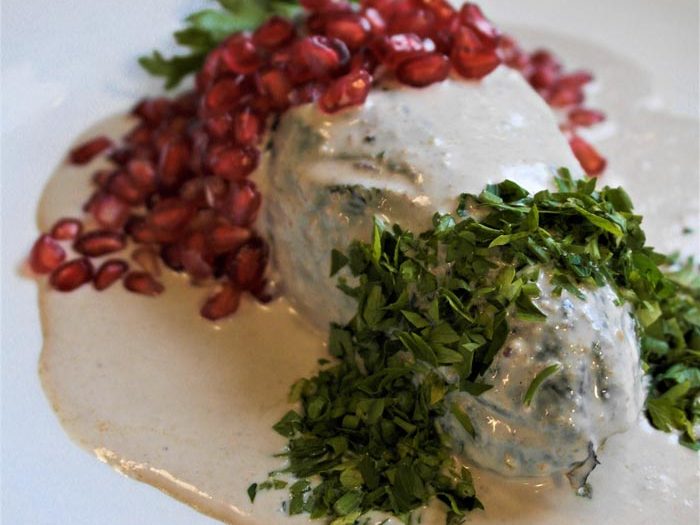 Chiles en Nogada. Receta mexicana tradicional