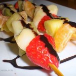 Brochetas de Frutas con Chocolate