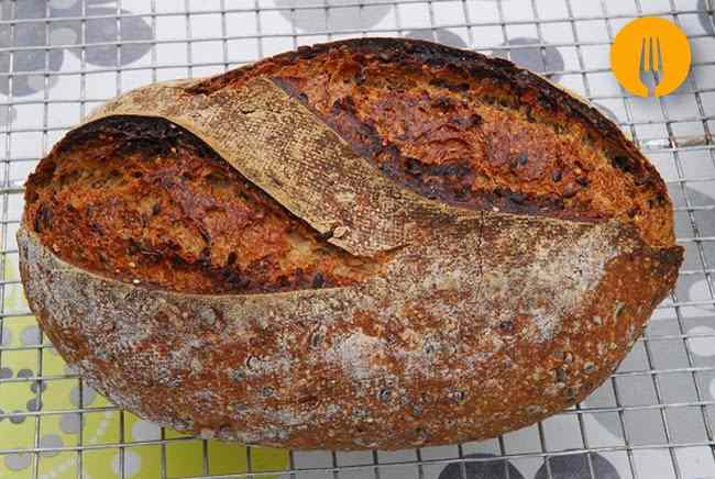 Pan semiintegral con semillas