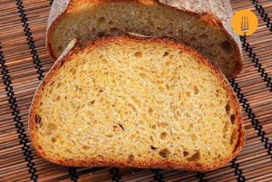 Pan de maíz y trigo con masa madre