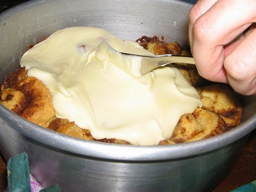 ¿Cómo ablandar rápidamente queso crema?