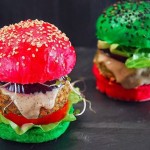 Mini hamburguesas con salsa de cinco pimientas