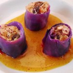 Rollitos de lombarda con salsa de mostaza con miel