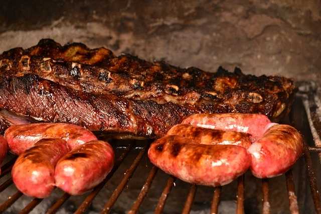 Resultado de imagen para gastronomia de argentina asado argentino