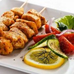 ¿Hacer cinco comidas al día ayuda a perder peso?