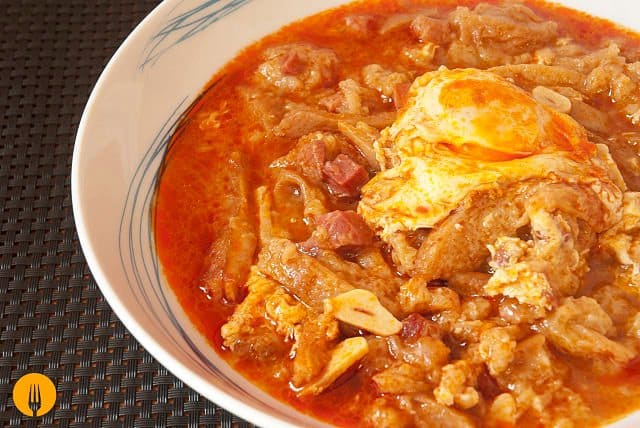 Sopa castellana o Sopa de Ajo