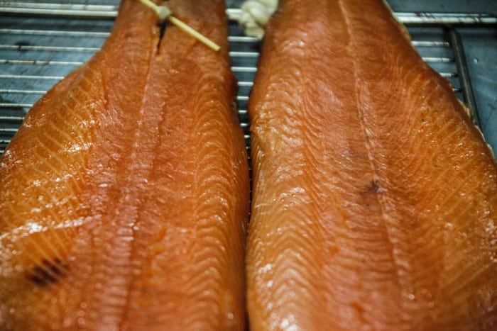 Cómo hacer salmón ahumado casero