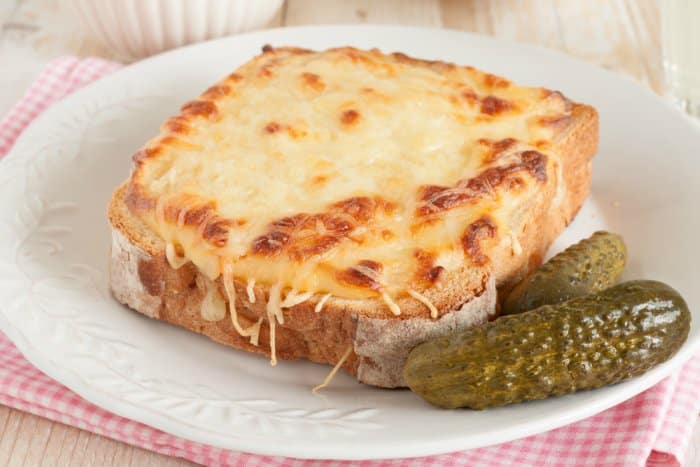 Sandwich con bechamel