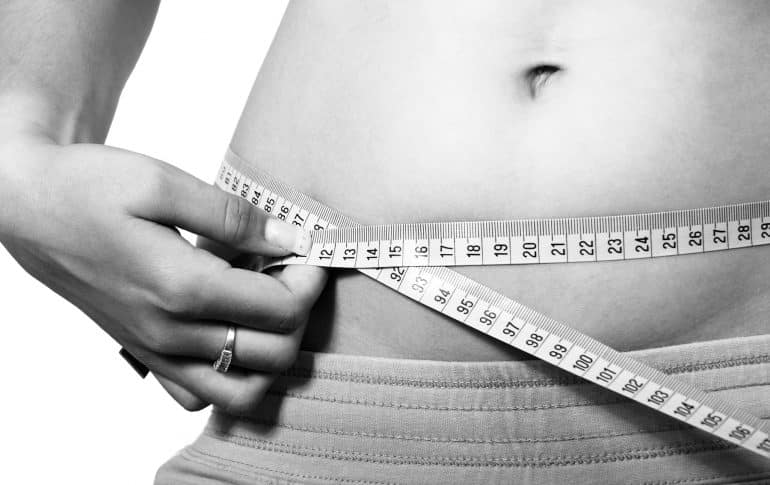 Descubre cuáles son los alimentos que provocan más grasa abdominal