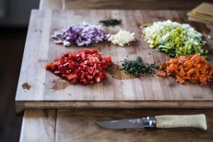 Tipos de cortes de verduras y frutas con cuchillo