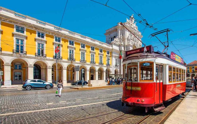 Viajar a Portugal: Qué visitar y qué comida típica comer